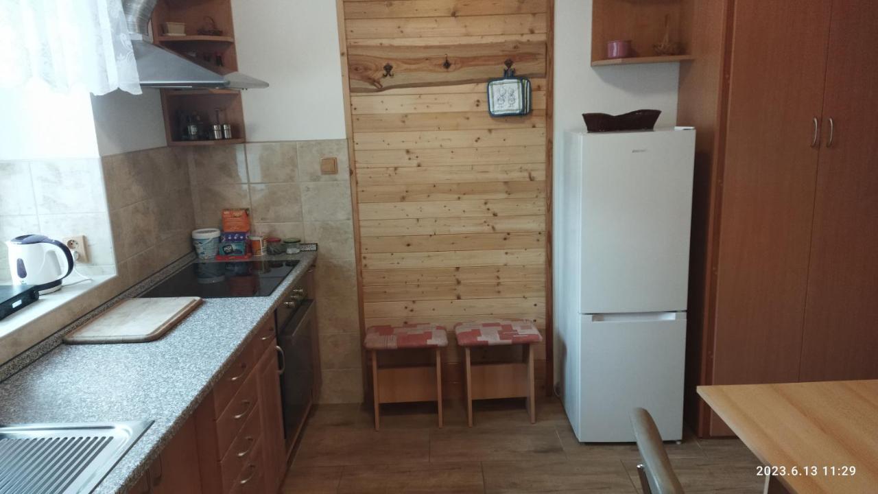 Apartmany Pod Baruncinou Skolou Česká Skalice Buitenkant foto